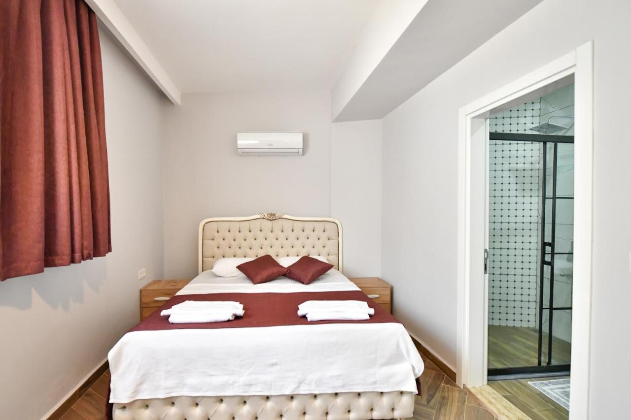 Red Moon Suites Fethiye Esterno foto